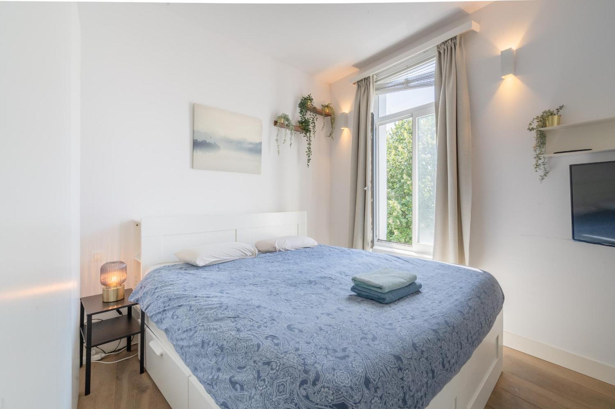 Light Modern Apartment In The Heart Of אנטוורפן מראה חיצוני תמונה