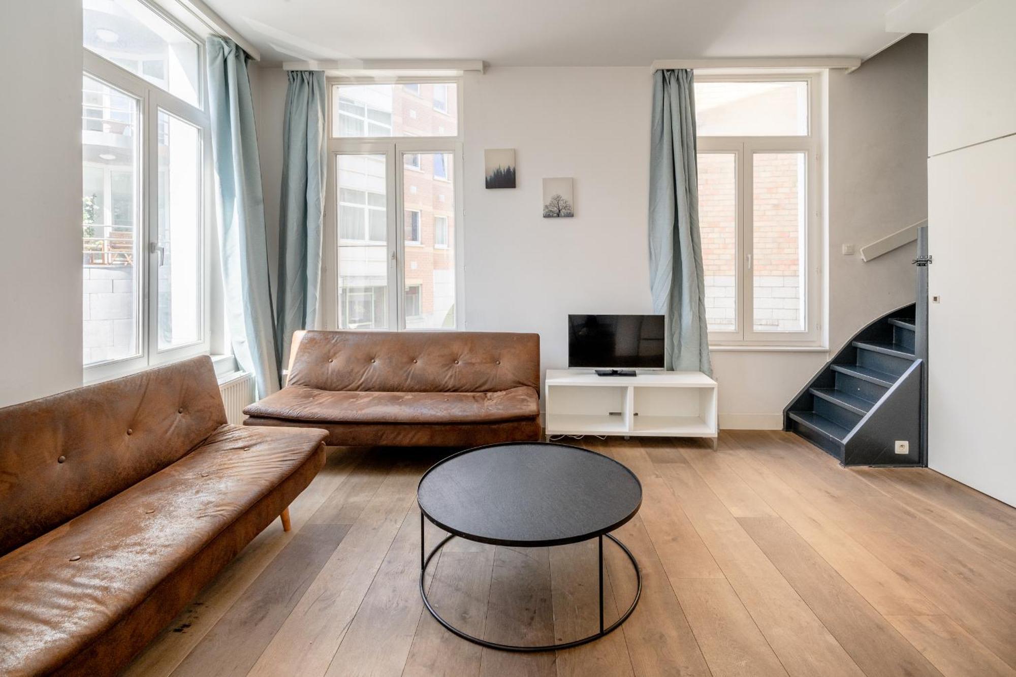 Light Modern Apartment In The Heart Of אנטוורפן מראה חיצוני תמונה